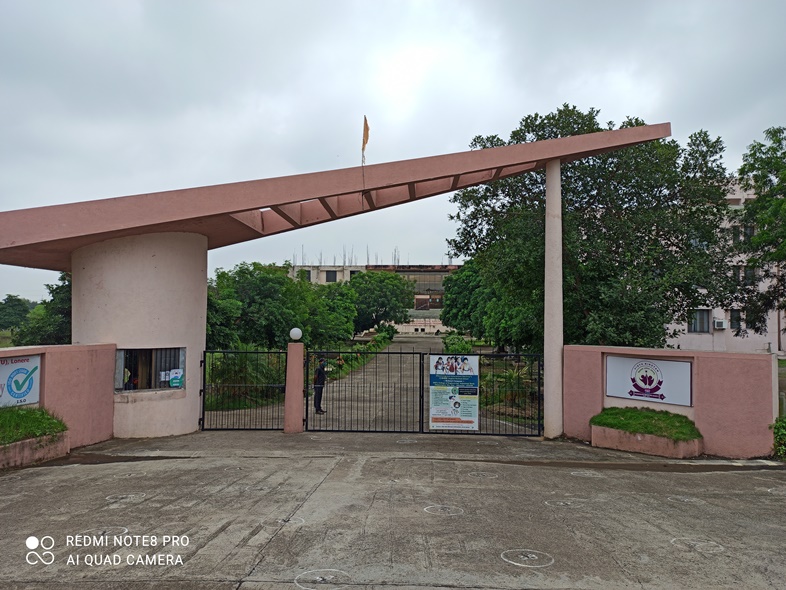 Vidyaniketan CBSE School Main Entrance Gate